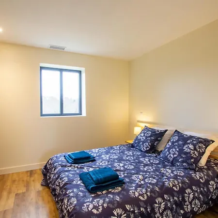 3 Avec Jardin Et Animaux Acceptés, Près De - Fr-1-616-370 *